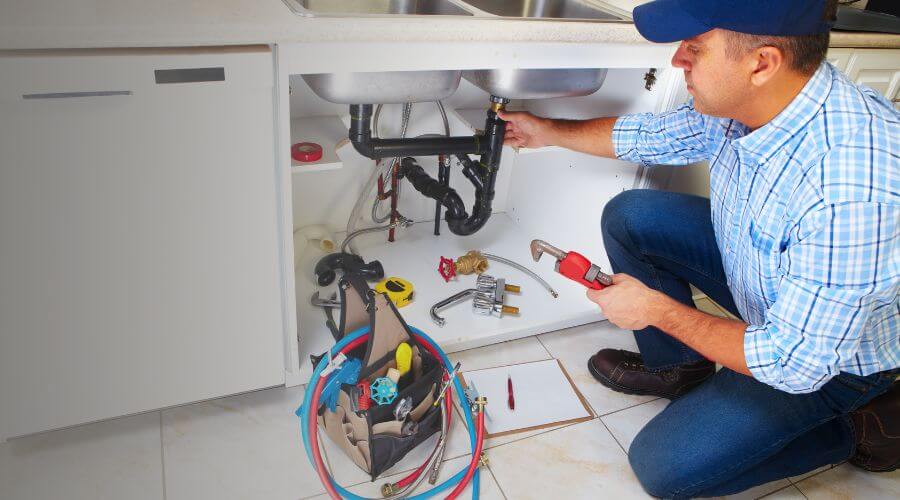Expert burst pipe repair services in Wantagh, NY